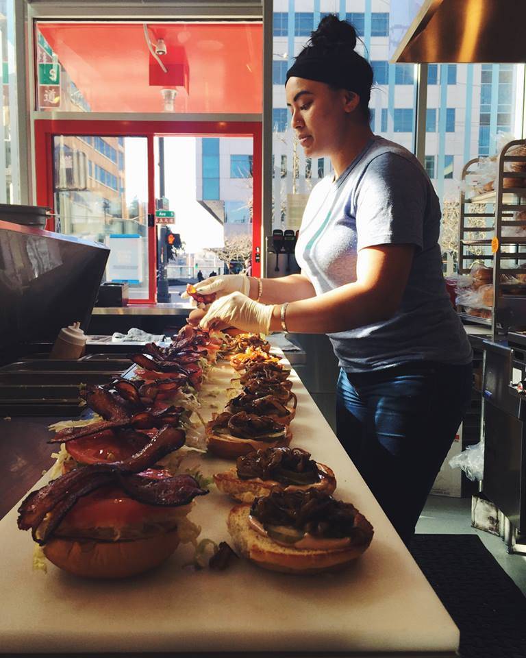 Great State Burger | restaurant | 1111 3rd Ave, Seattle, WA 98101, USA | 2067757111 OR +1 206-775-7111