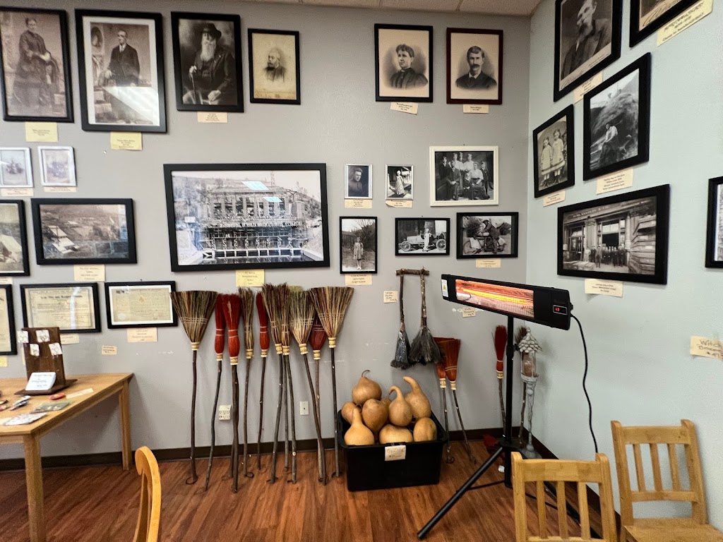 McIntosh Farm Country Store | restaurant | 1264 Giuntoli Ln, Arcata, CA 95521, USA | 7078220487 OR +1 707-822-0487