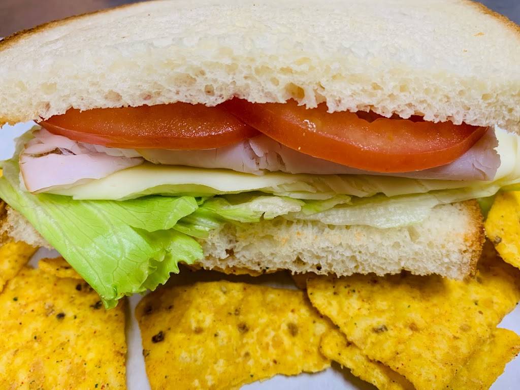 Vinces Deli & Sub Shop | restaurant | 750 S Congress Ave, West Palm Beach, FL 33406, USA | 5616864907 OR +1 561-686-4907