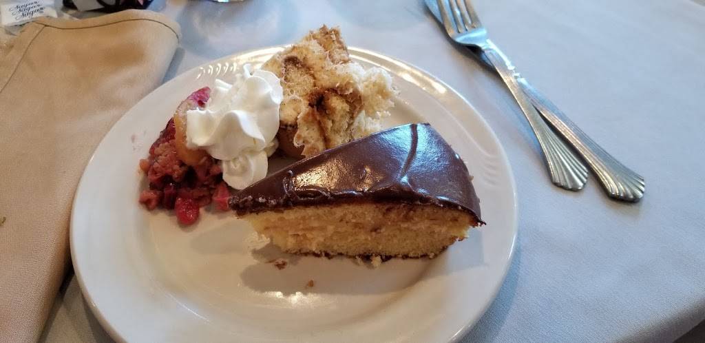 Primavera | restaurant | 20 Pleasant St, Millis, MA 02054, USA | 5083762026 OR +1 508-376-2026