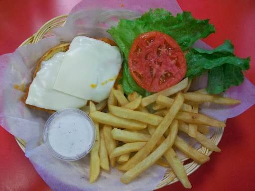 The Hotdog Spot | restaurant | 2771-32 Monument Rd, Jacksonville, FL 32225, USA | 9046460050 OR +1 904-646-0050