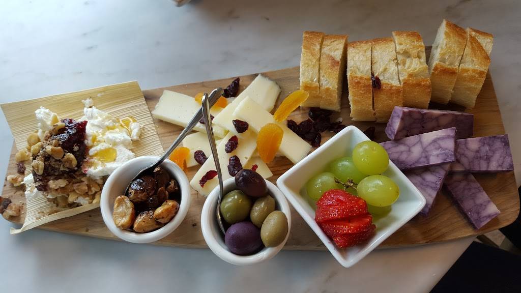 The Cheese & Wine Cafe | cafe | 802 N Dixie Hwy, Lantana, FL 33462, USA | 5615850123 OR +1 561-585-0123