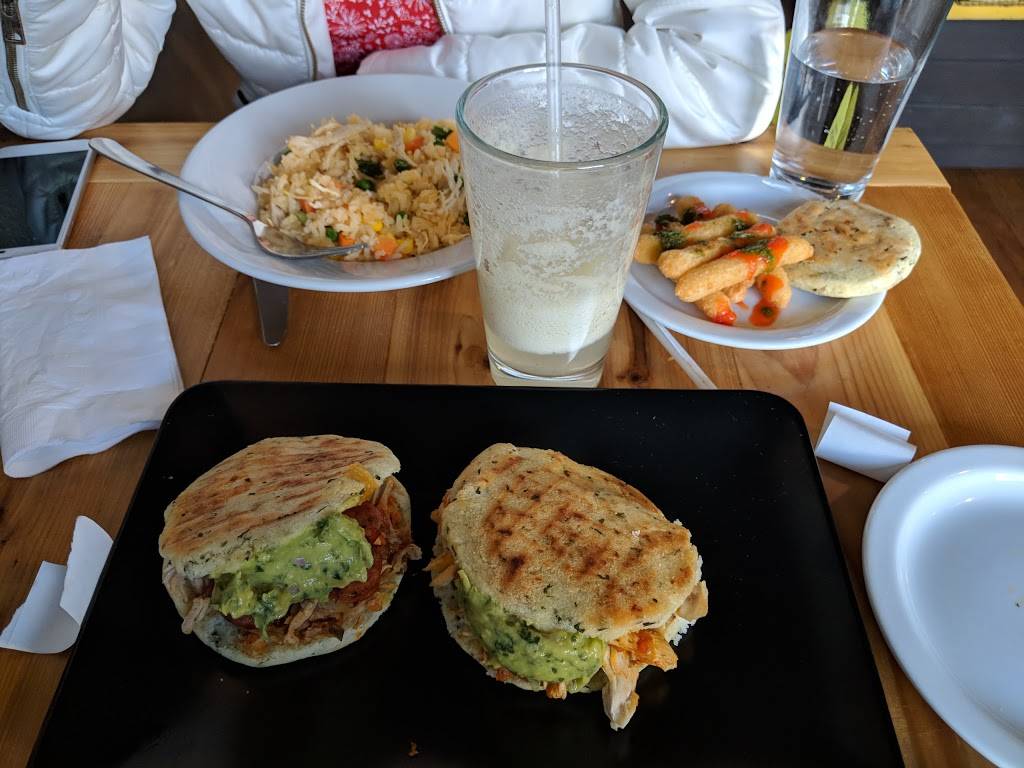 La Chiva Colombian Cuisine | restaurant | 1417 S Broadway, Denver, CO 80210, USA | 7203899847 OR +1 720-389-9847