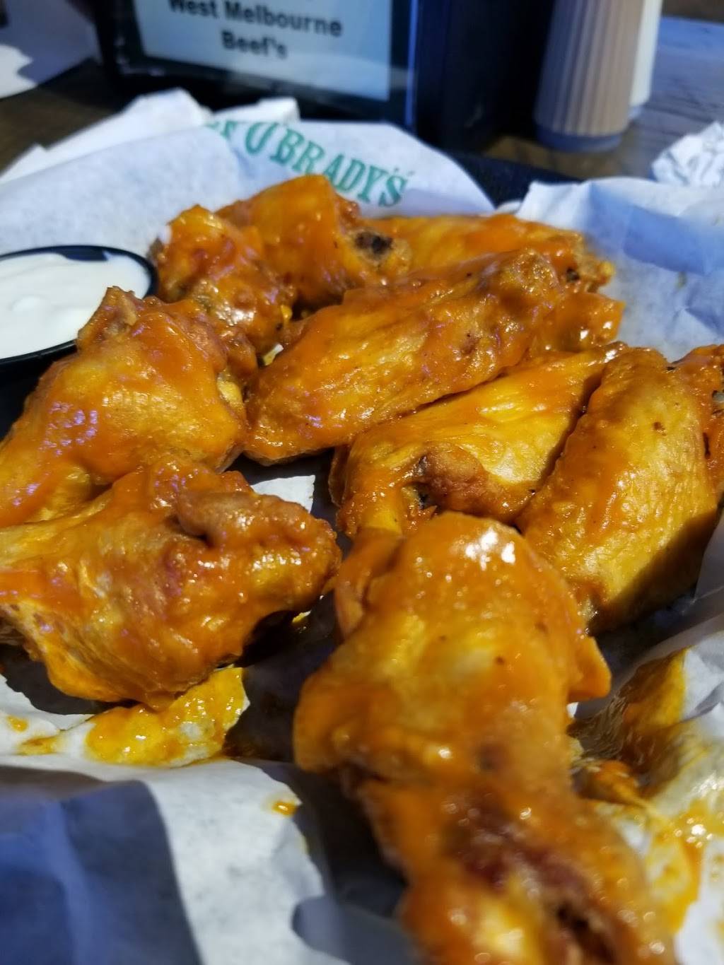 Beef O Bradys | restaurant | 2400 Dairy Rd, West Melbourne, FL 32904, USA | 3213725155 OR +1 321-372-5155