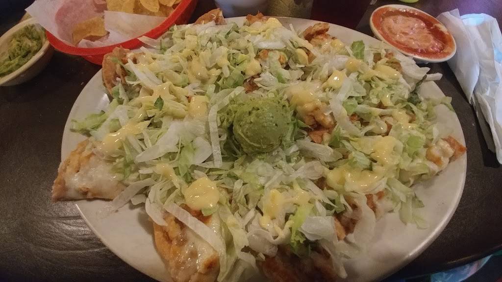 Franciscos | restaurant | 505 US-79, Henderson, TX 75652, USA | 9033928262 OR +1 903-392-8262