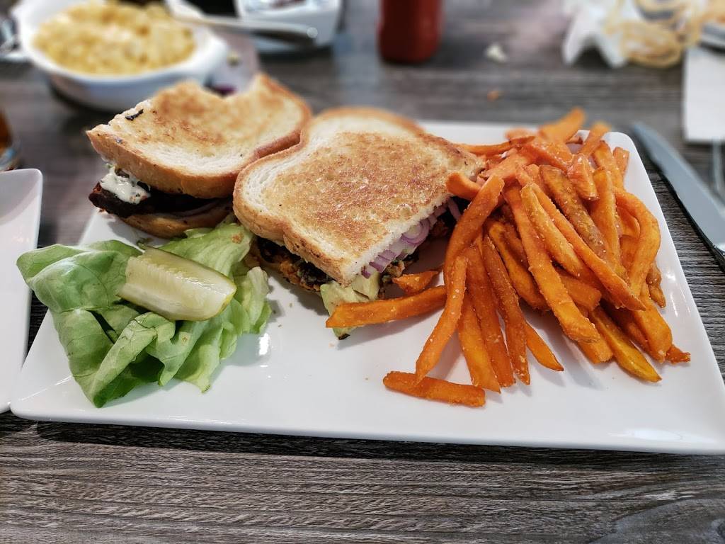 HELLUVA Brewing Company | restaurant | 3950 W Ray Rd #5, Chandler, AZ 85226, USA | 4806646488 OR +1 480-664-6488