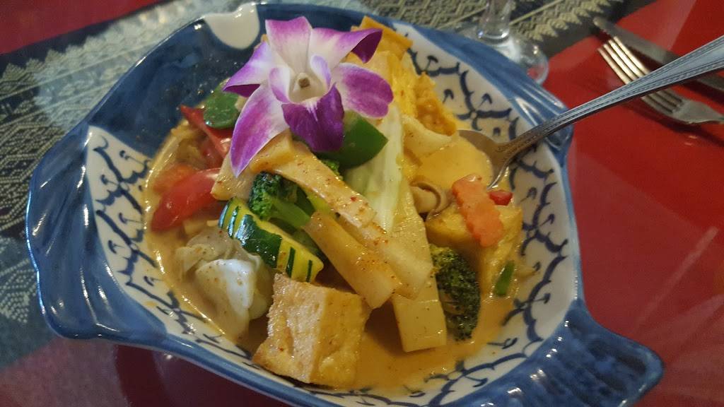 Tum Rub Thai Restaurant | restaurant | 32716 US Hwy 19 N US Highway 19 N, Palm Harbor, FL 34684, USA | 7277813515 OR +1 727-781-3515
