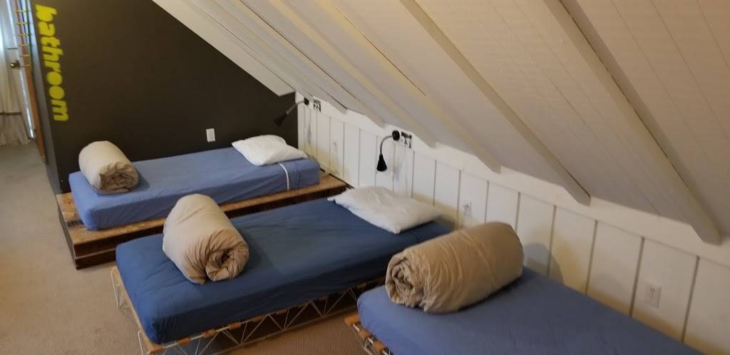 Hostel Tevere | restaurant | 203 Powderhound Rd, Warren, VT 05674, USA | 8024969222 OR +1 802-496-9222