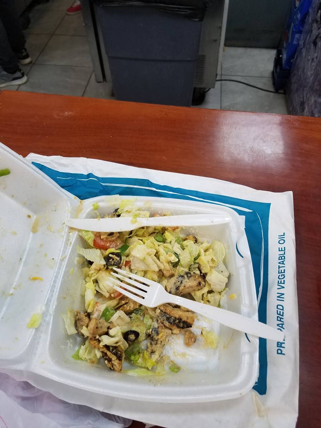 St.Louis Fish & Chicken Grill | restaurant | 149 N Oaks Plaza, St. Louis, MO 63121, USA | 3148333301 OR +1 314-833-3301