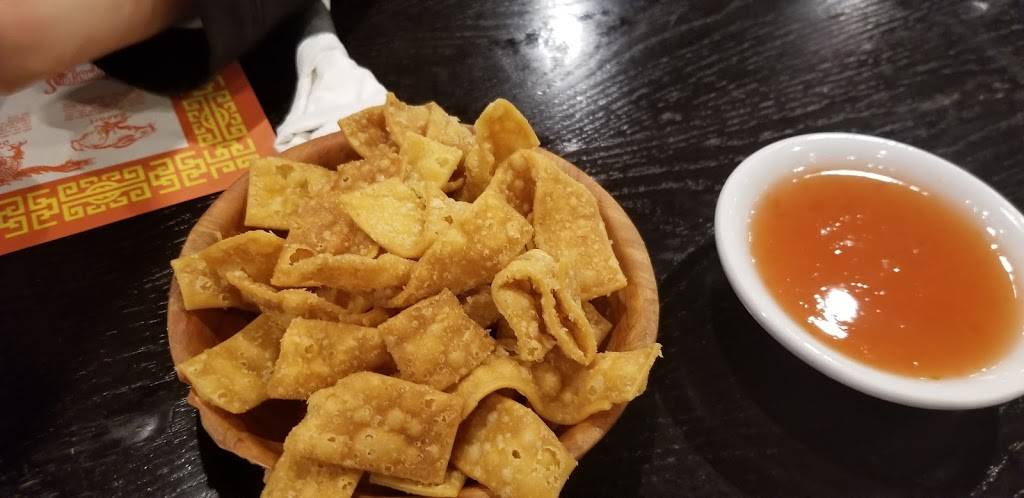 CHI Family Restaurant | restaurant | 819 Woodlawn Rd, Lincoln, IL 62656, USA | 2176050411 OR +1 217-605-0411