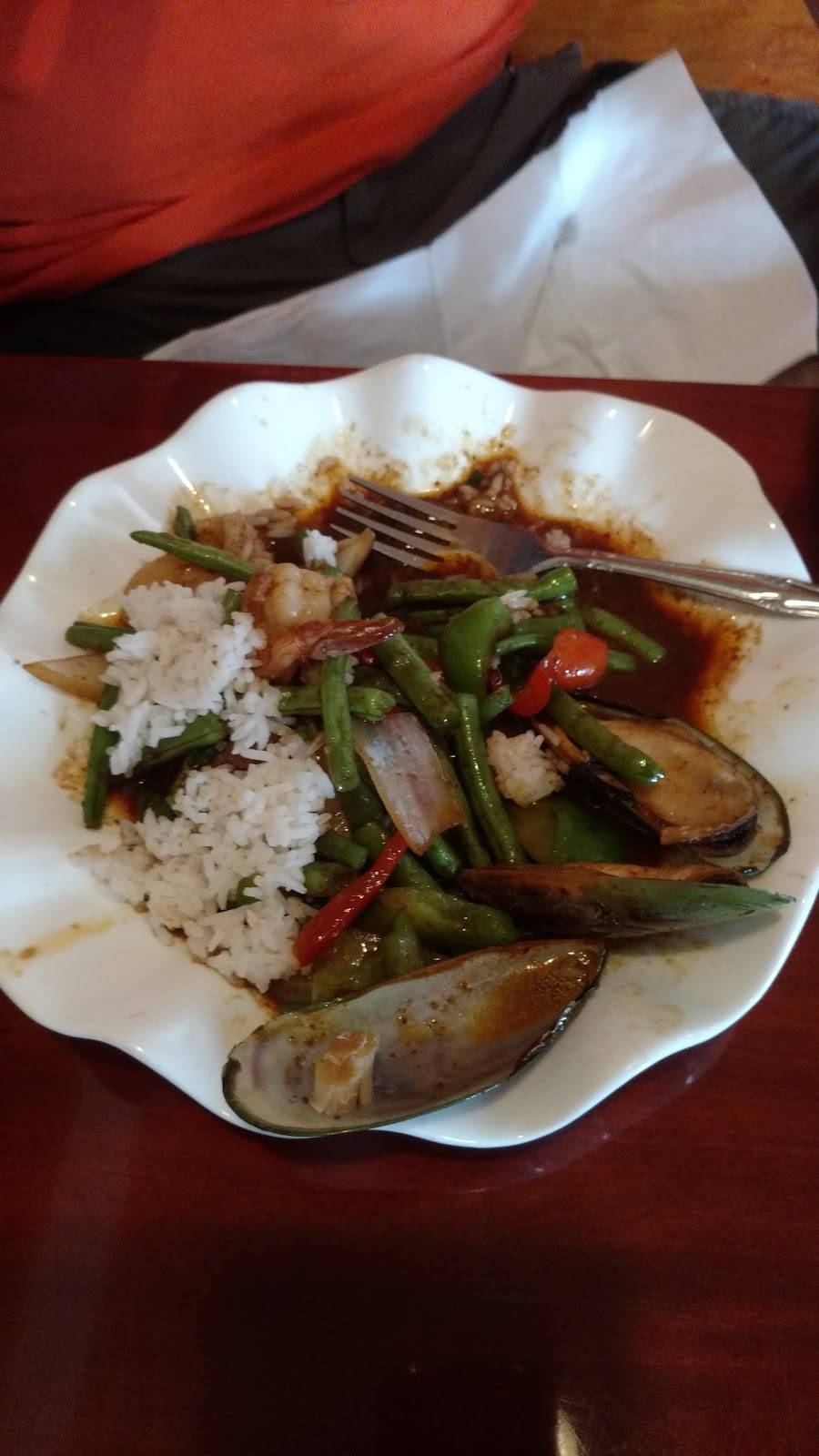 Thai Erawan | restaurant | 3575 Bridge Rd # 27, Suffolk, VA 23435, USA | 7576862888 OR +1 757-686-2888