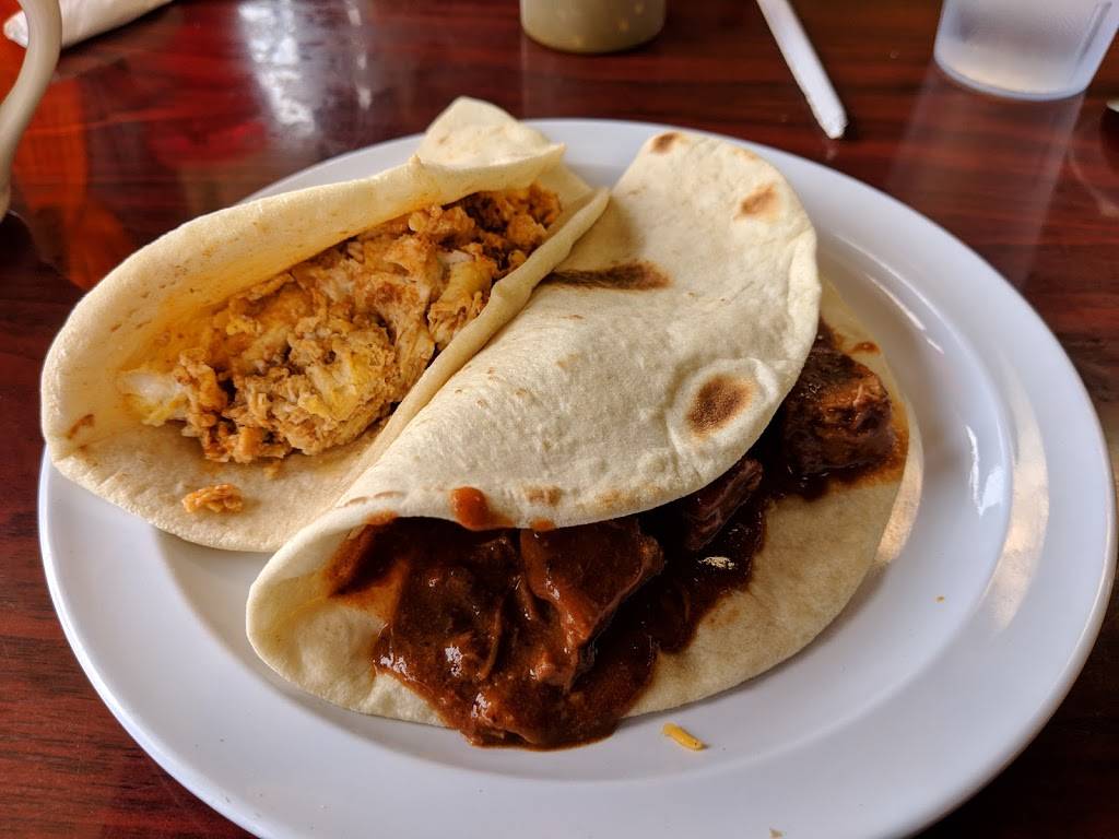 Camilas Mexican Restaurant | restaurant | 16075 Henderson Pass, San Antonio, TX 78232, USA | 2104042929 OR +1 210-404-2929