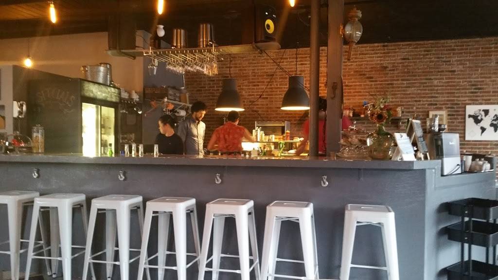 Alpin Bistro | cafe | 15 SW 2nd St, Gainesville, FL 32601, USA | 3522042873 OR +1 352-204-2873