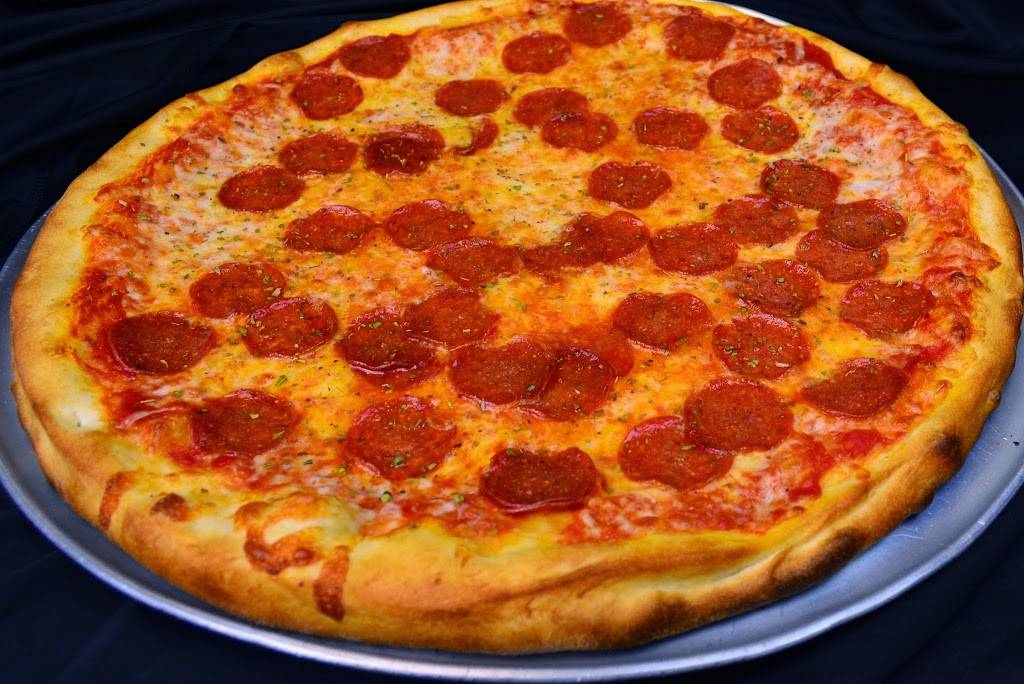 Giovannis Pizza & Italian Restaurant | restaurant | 646 Blooming Grove Rd, Hanover, PA 17331, USA | 7176461046 OR +1 717-646-1046