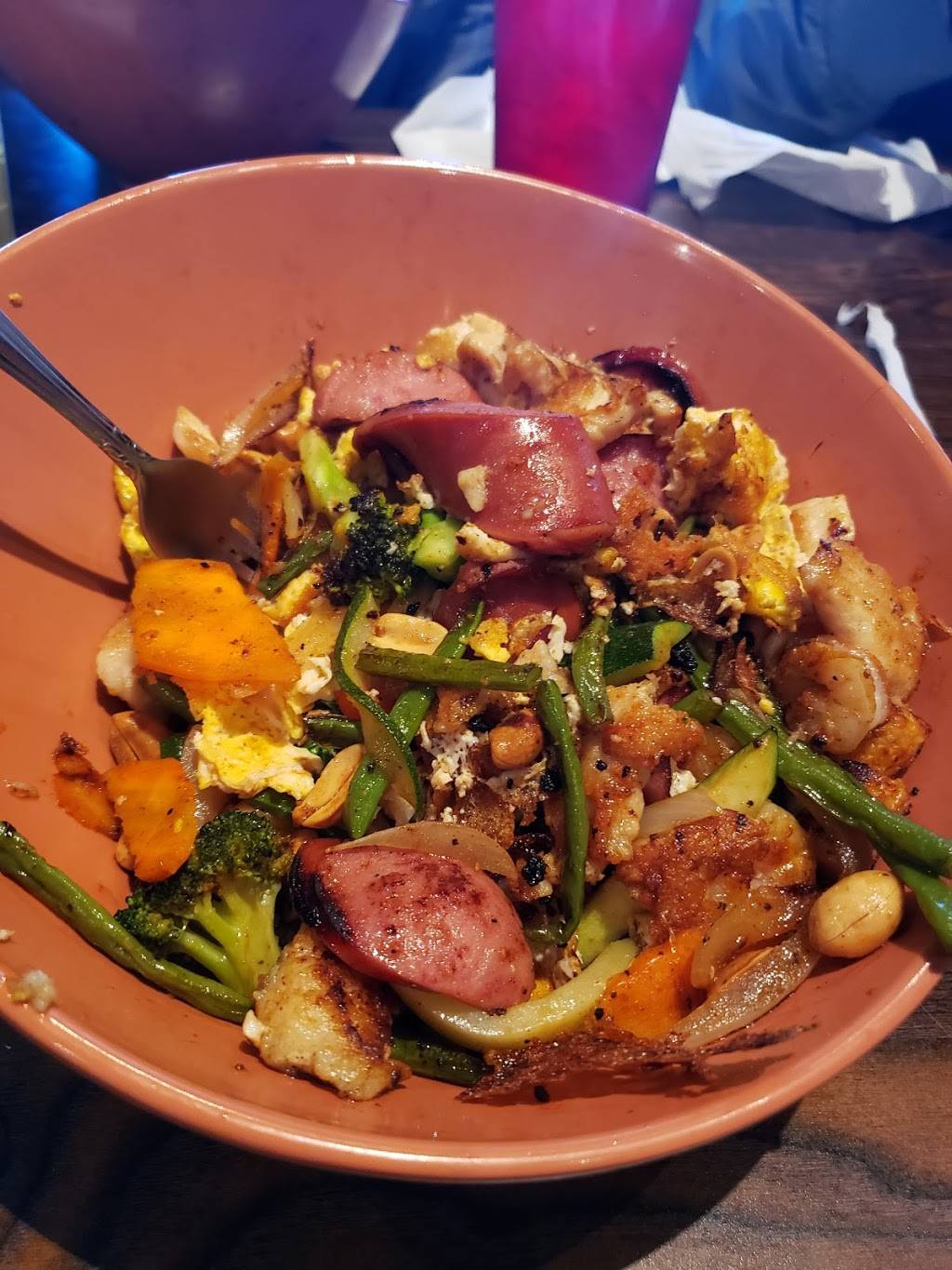 Yummy Yummy Mongolian Grill & Sushi | restaurant | 12709 I-45, Willis, TX 77318, USA | 9368908899 OR +1 936-890-8899