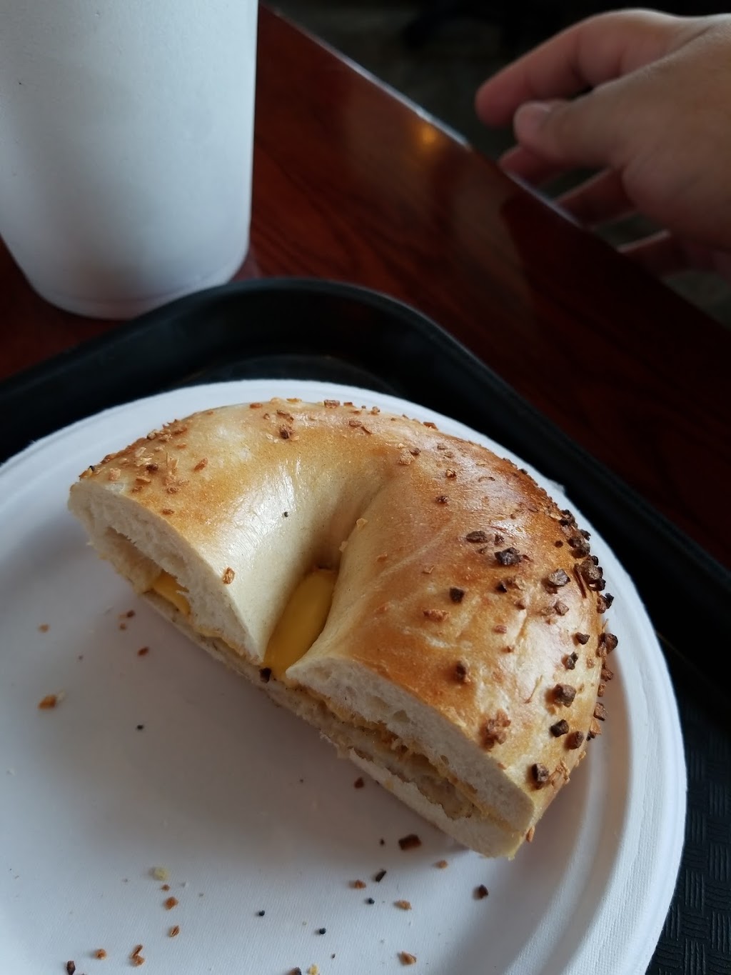 Poppyseeds Bagels | bakery | 1311 Chestnut Ln, Matthews, NC 28104, USA | 7042340247 OR +1 704-234-0247