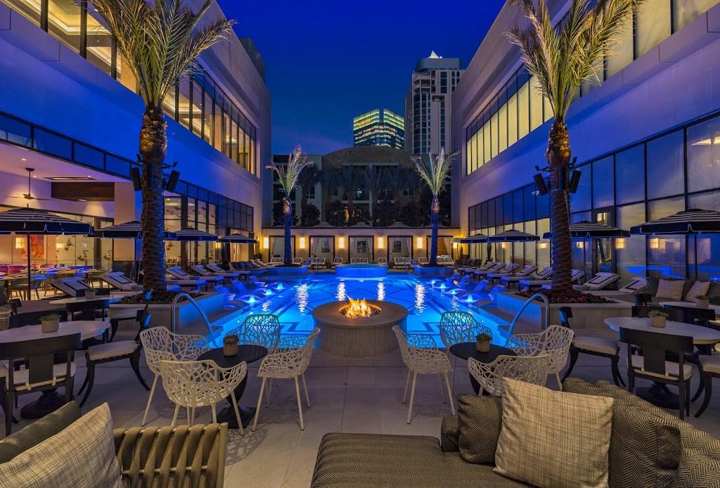 The Post Oak Hotel at Uptown Houston | restaurant | 1600 W Loop S, Houston, TX 77027, USA | 8443861600 OR +1 844-386-1600
