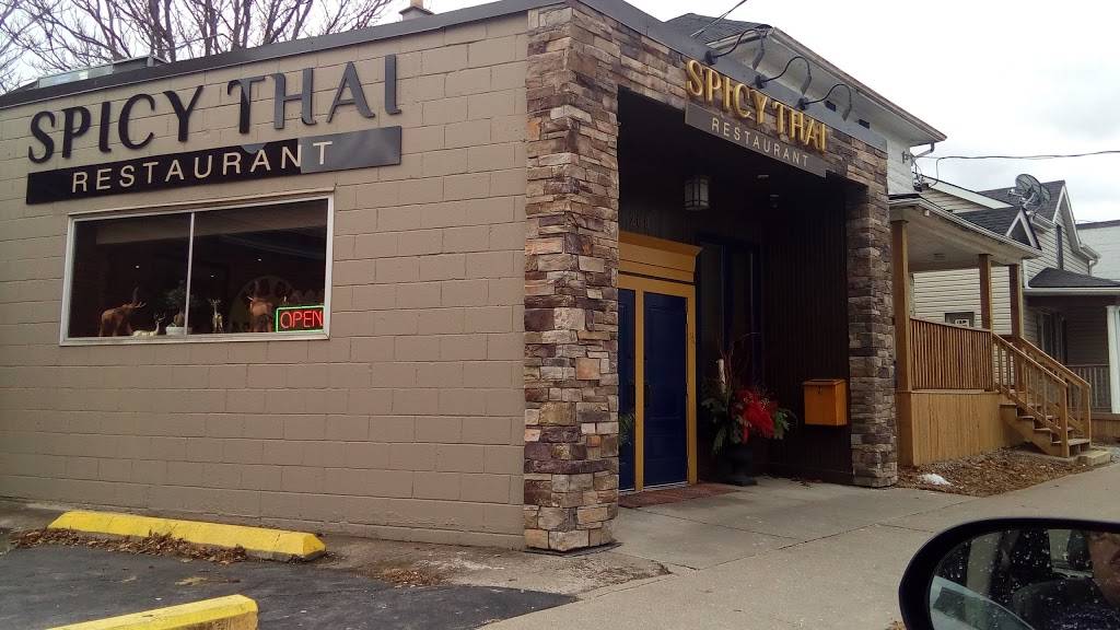 Spicy Thai Restaurant | restaurant | 208 Church St, St. Catharines, ON L2R 3E9, Canada | 9056878424 OR +1 905-687-8424