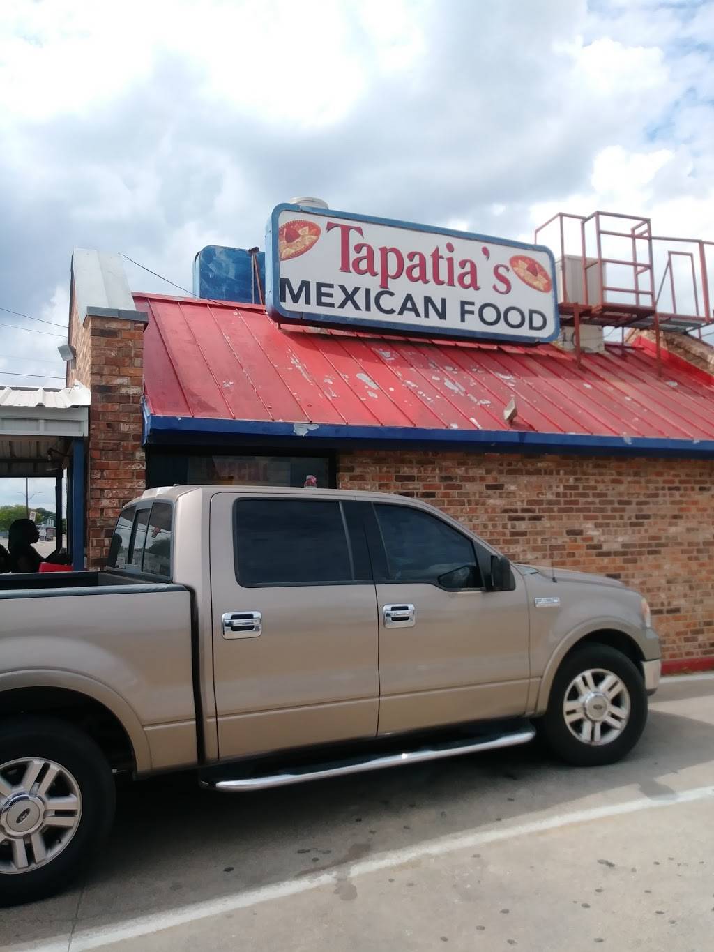Tapatias Mexican Food | restaurant | 4707 East Lancaster Avenue # B # B, Fort Worth, TX 76103, USA | 8175353360 OR +1 817-535-3360