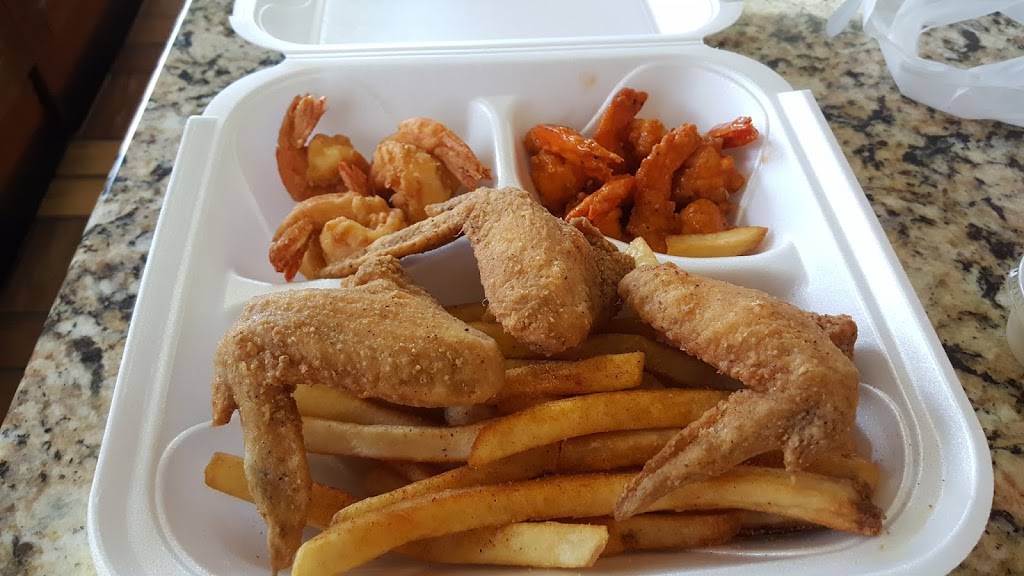 Golden Seafood & Chicken | restaurant | 2600 S Saunders St, Raleigh, NC 27603, USA | 9198330121 OR +1 919-833-0121