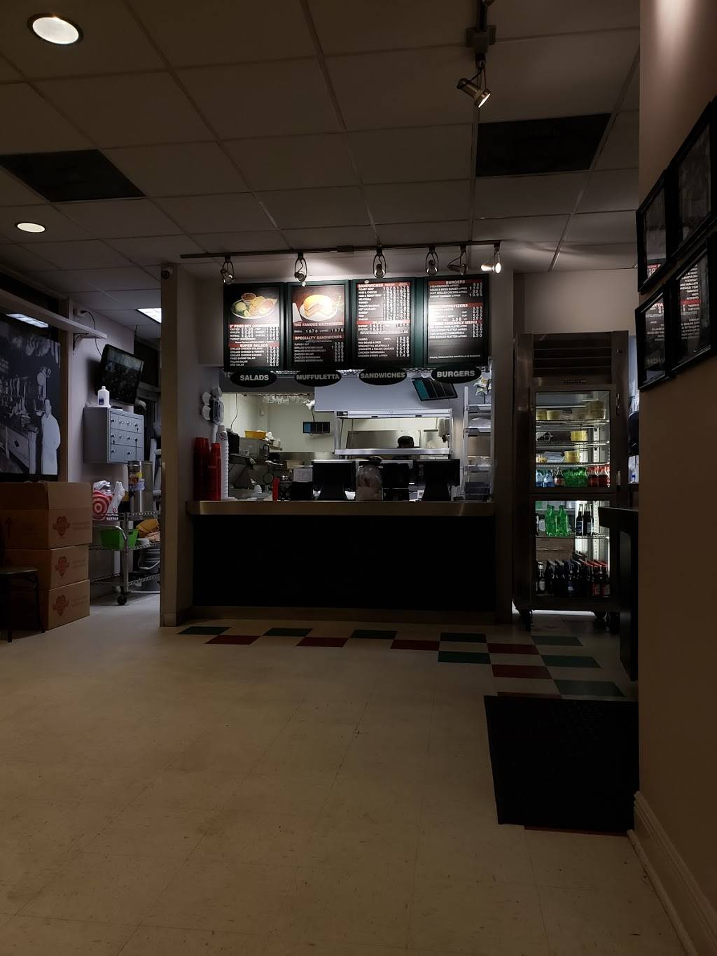 DiMartinos Famous New Orleans Muffulettas | restaurant | 6641 Westbank Expy A, Marrero, LA 70072, USA | 5043414096 OR +1 504-341-4096