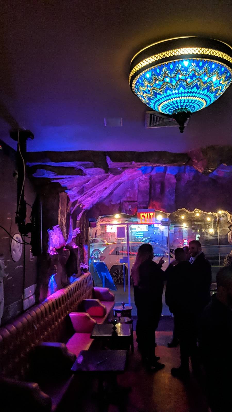 Layali Beirut | restaurant | 25-60 Steinway St, Astoria, NY 11103, USA | 7187211400 OR +1 718-721-1400