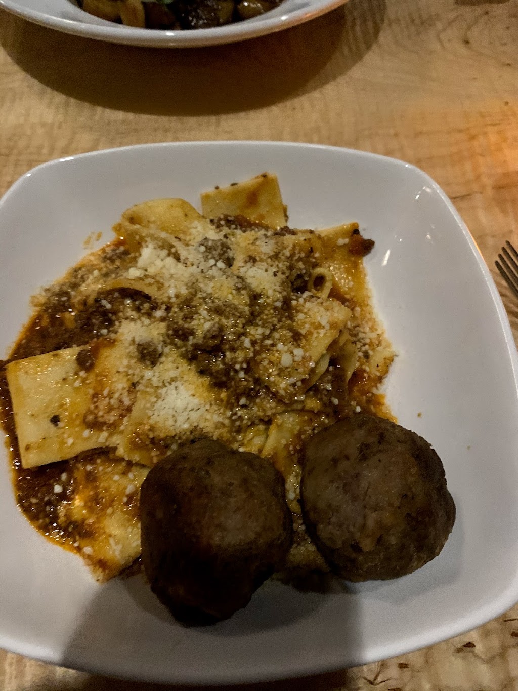 Tavolino | restaurant | 2315 N Murray Ave, Milwaukee, WI 53202, USA | 4147971400 OR +1 414-797-1400