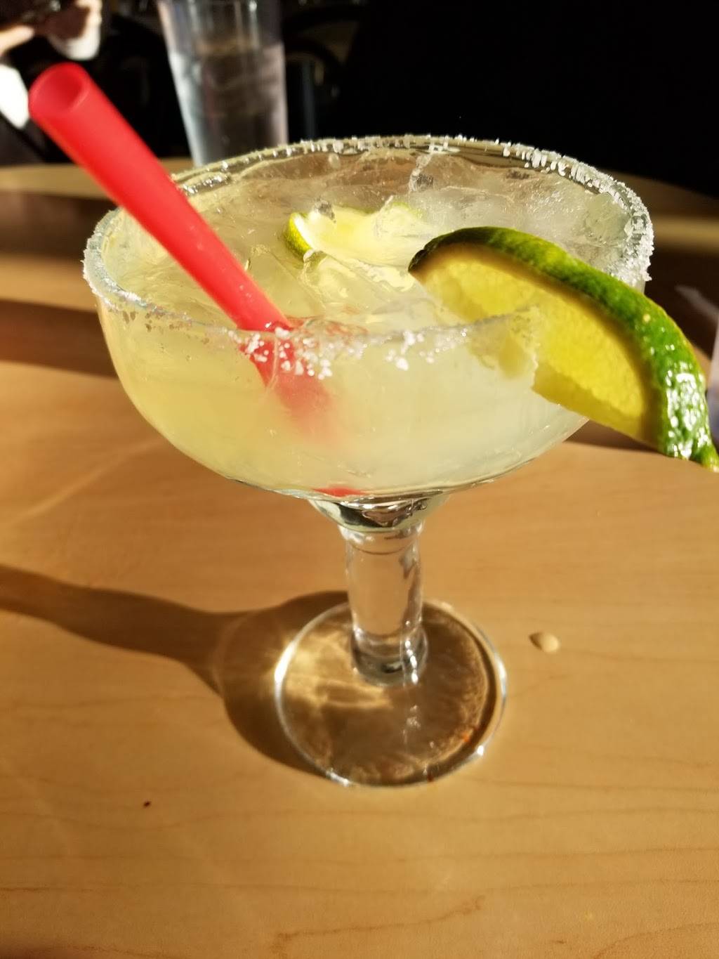 Cocos Mariscos & Bar Marysville | restaurant | 9515 State Ave, Marysville, WA 98270, USA | 3606593939 OR +1 360-659-3939