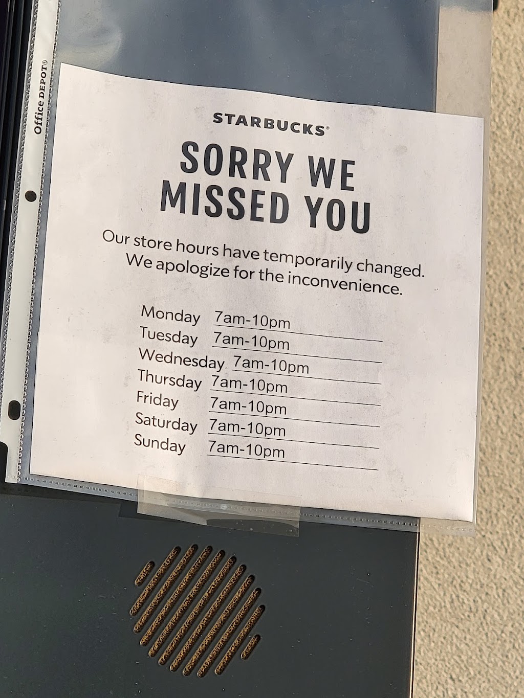 Starbucks | cafe | 1456 E North Ave #101, Fresno, CA 93725, USA | 5597460032 OR +1 559-746-0032