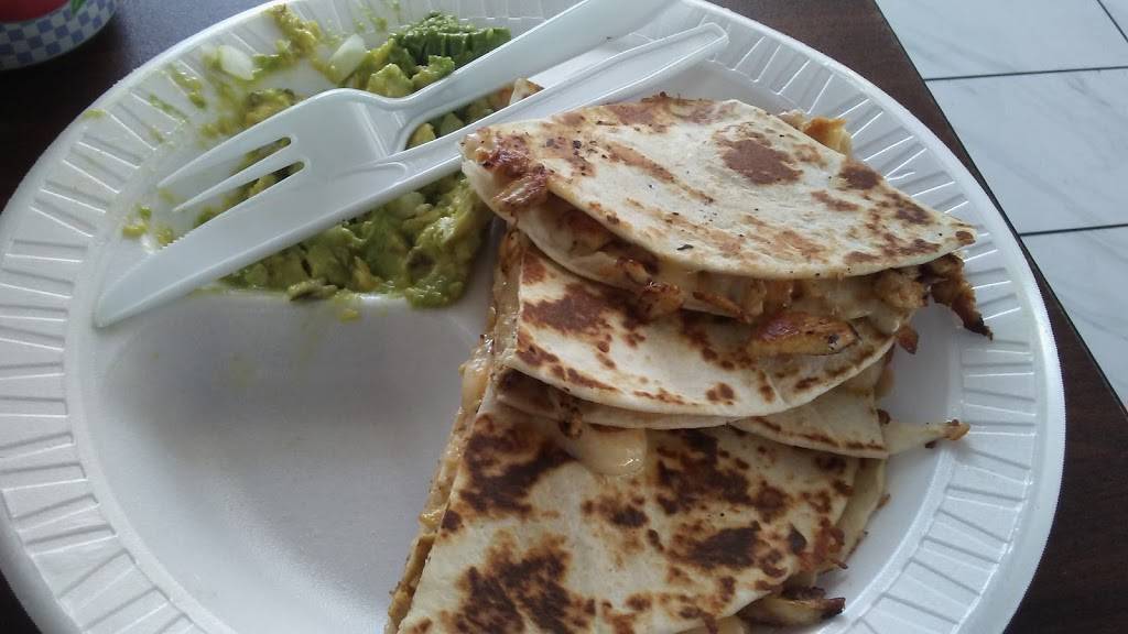 La Bendicion | restaurant | 1132 S J St, Lake Worth, FL 33460, USA | 5613588915 OR +1 561-358-8915