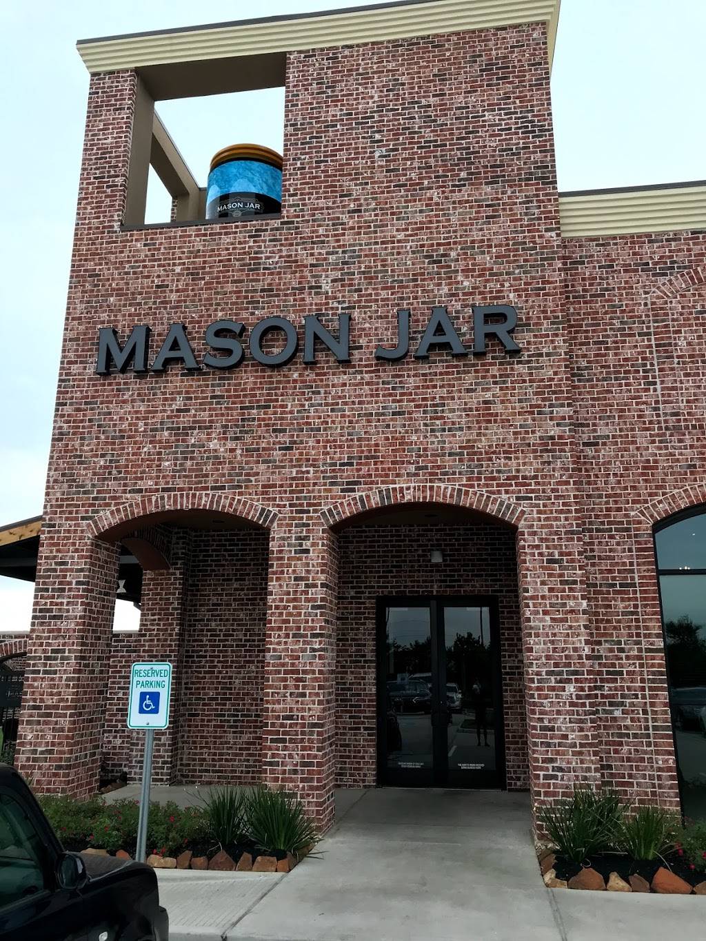 Mason Jar | restaurant | 727 West Grand Parkway South, Katy, TX 77494, USA | 8324379727 OR +1 832-437-9727