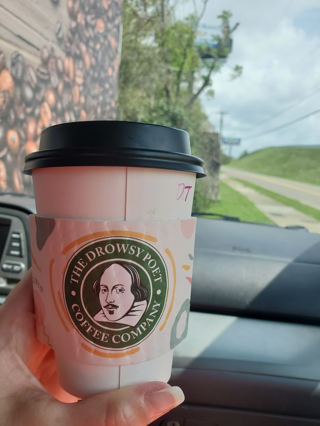 The Drowsy Poet Coffee Company | cafe | 86 Brent Ln, Pensacola, FL 32503, USA | 8506962887 OR +1 850-696-2887