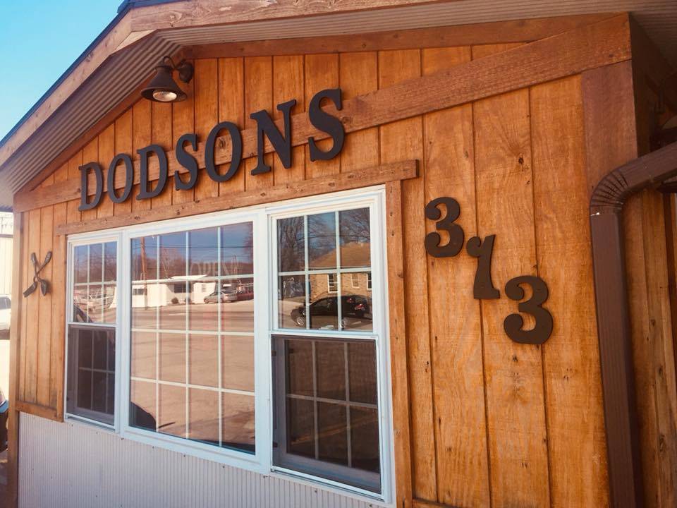 Dodsons On Broadway | restaurant | 313 W Broadway St, New Lexington, OH 43764, USA | 7403421100 OR +1 740-342-1100