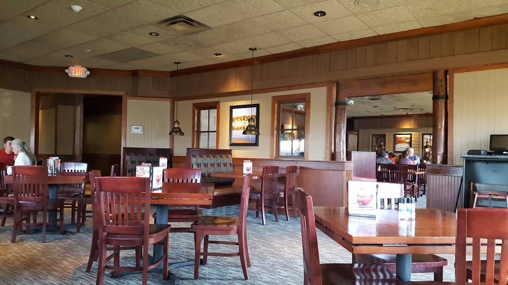 Red Lobster | restaurant | 243 Cox Creek Pkwy, Florence, AL 35630, USA | 2567643766 OR +1 256-764-3766