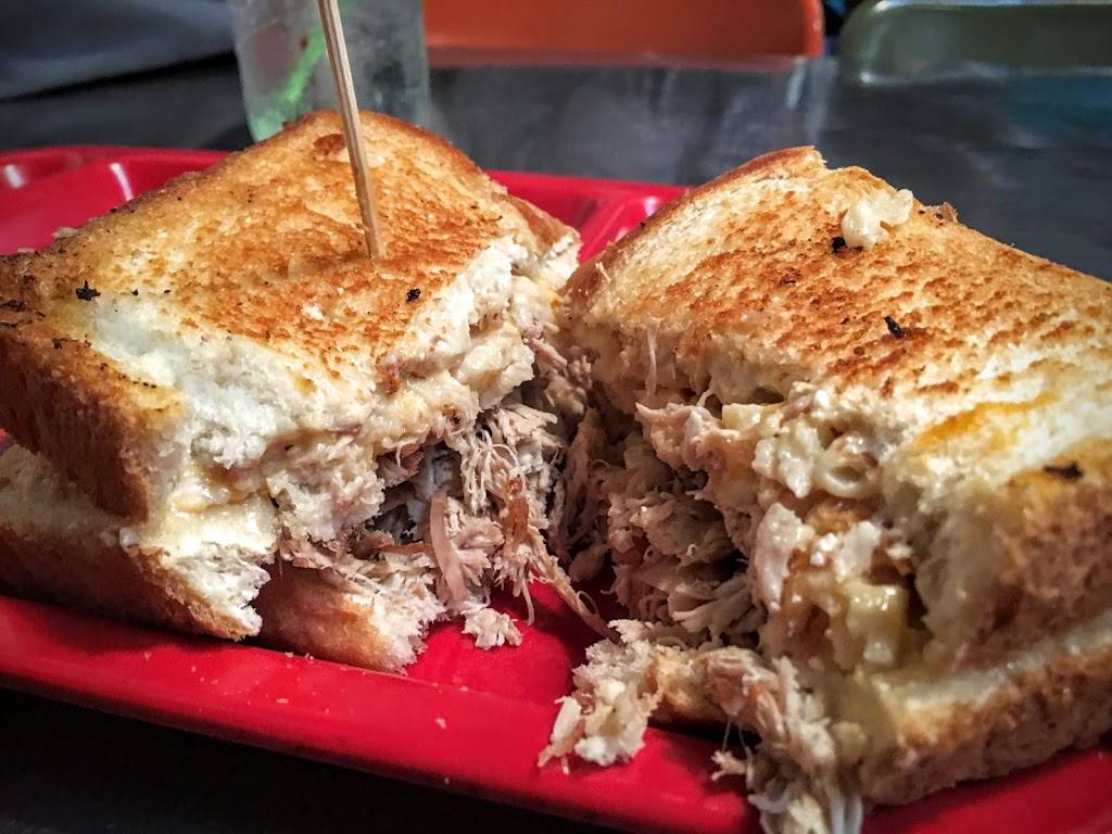 Lunchbox Eats | restaurant | 288 S 4th St, Memphis, TN 38126, USA | 9015260820 OR +1 901-526-0820