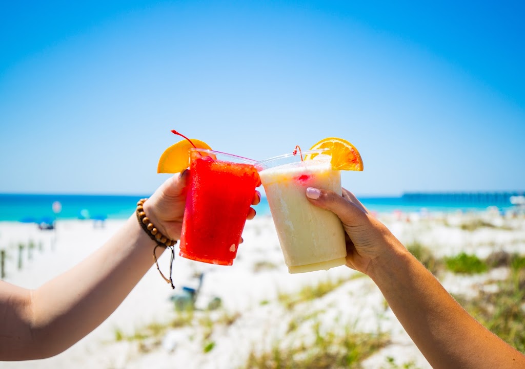 Gilligans Tiki Bar | restaurant | 2 Via De Luna Dr, Pensacola Beach, FL 32561, USA | 8509326800 OR +1 850-932-6800