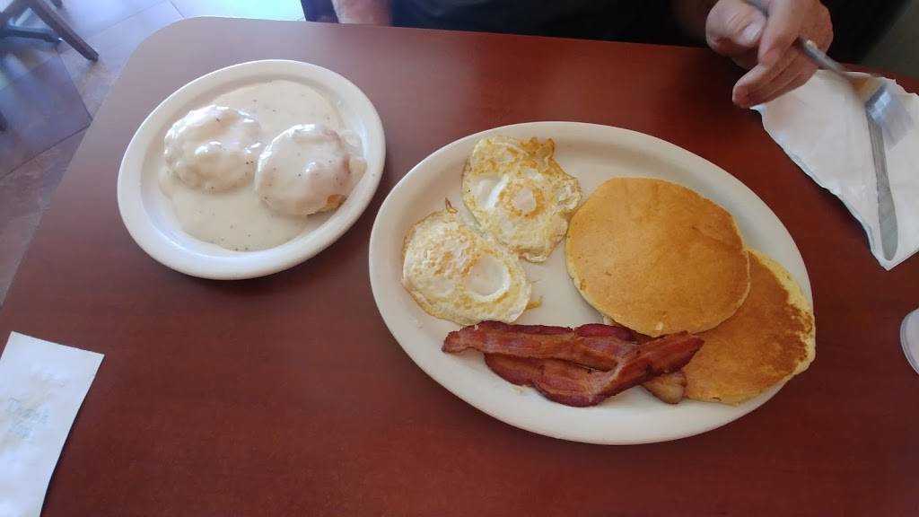 Ramis Cafe | restaurant | 3553 N Broadway, Knoxville, TN 37917, USA | 8658019067 OR +1 865-801-9067