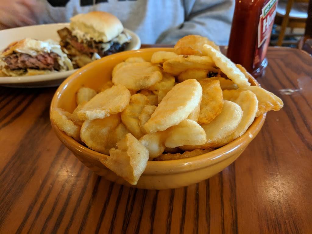 Yours Truly Restaurant | restaurant | 6675 Wilson Mills Rd, Gates Mills, OH 44040, USA | 4404610000 OR +1 440-461-0000