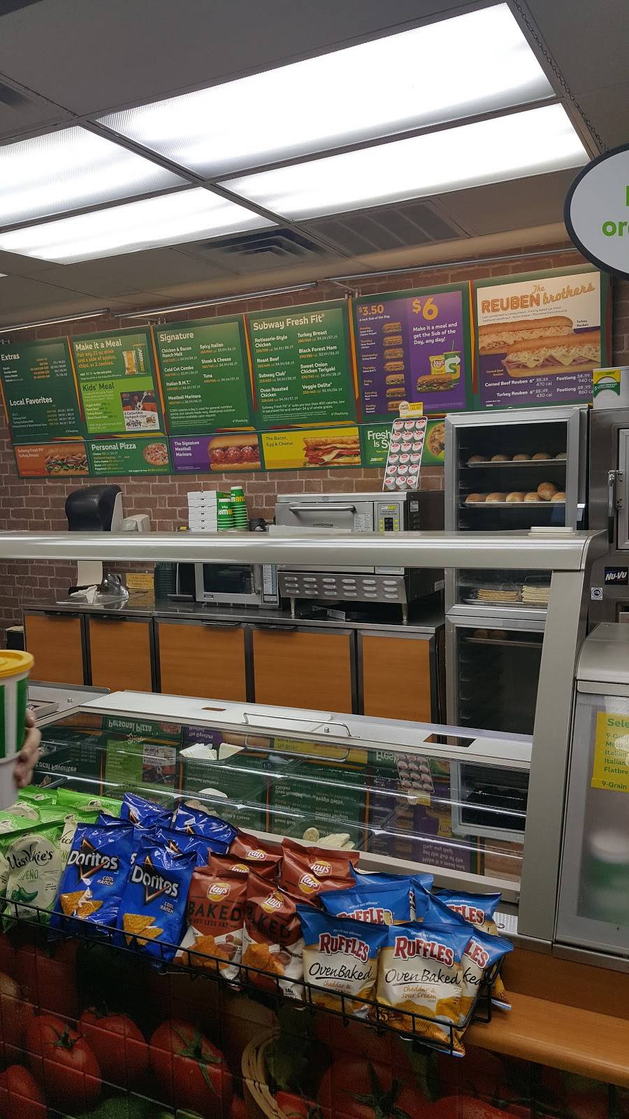 Subway Restaurants | restaurant | 14075 S US Hwy 441, Lake City, FL 32024, USA | 3867557957 OR +1 386-755-7957