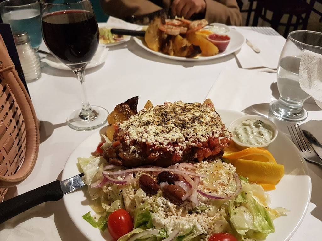 Joe Fetas Greek Village | restaurant | 290 Lake St, St. Catharines, ON L2N 4H2, Canada | 9056463111 OR +1 905-646-3111