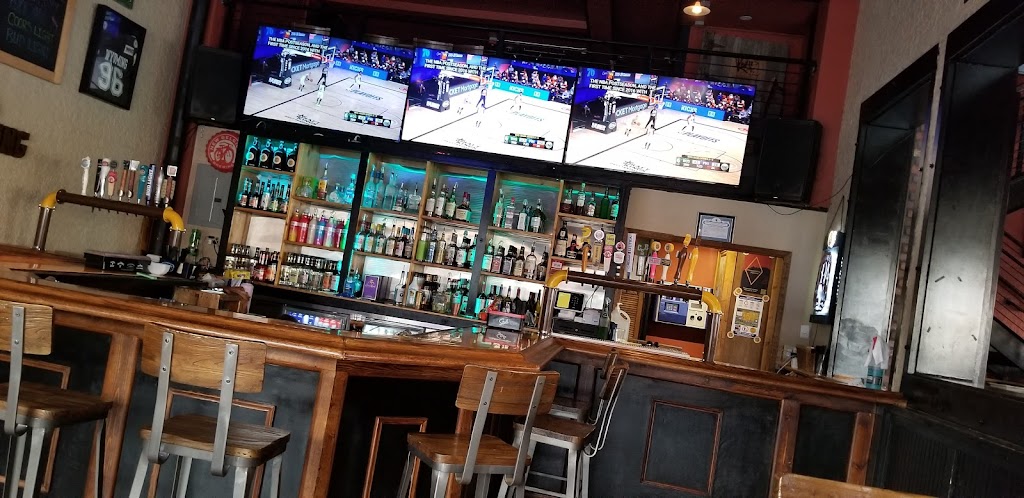 Roxies on Grand | restaurant | 221 Grand Ave, Laramie, WY 82070, USA | 3077454577 OR +1 307-745-4577