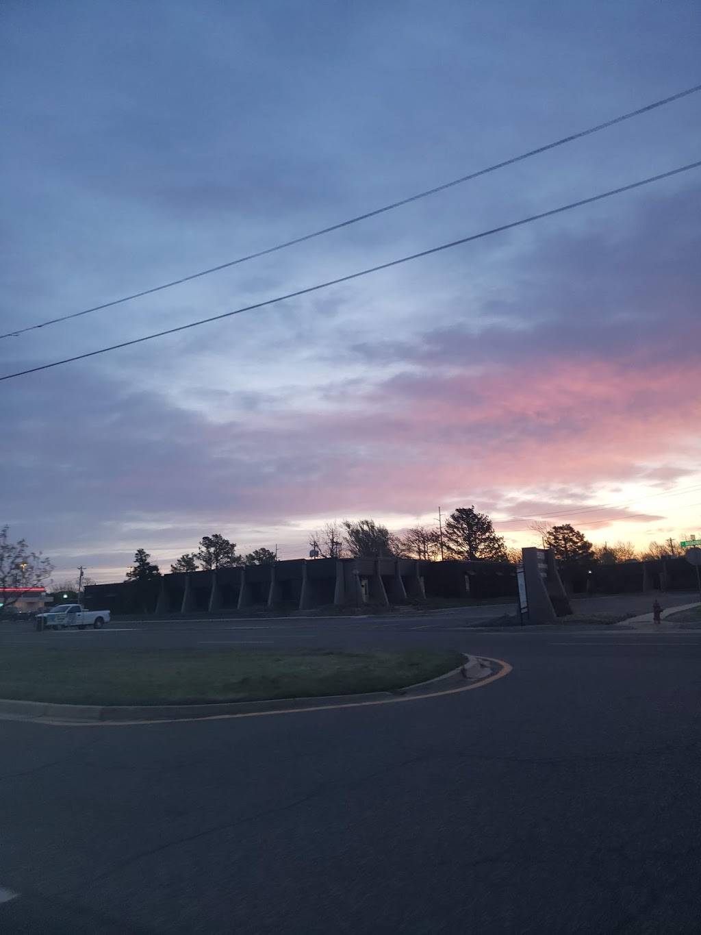 Jimmys Egg | restaurant | 2621 Broadway Ct, Edmond, OK 73013, USA | 4053406611 OR +1 405-340-6611