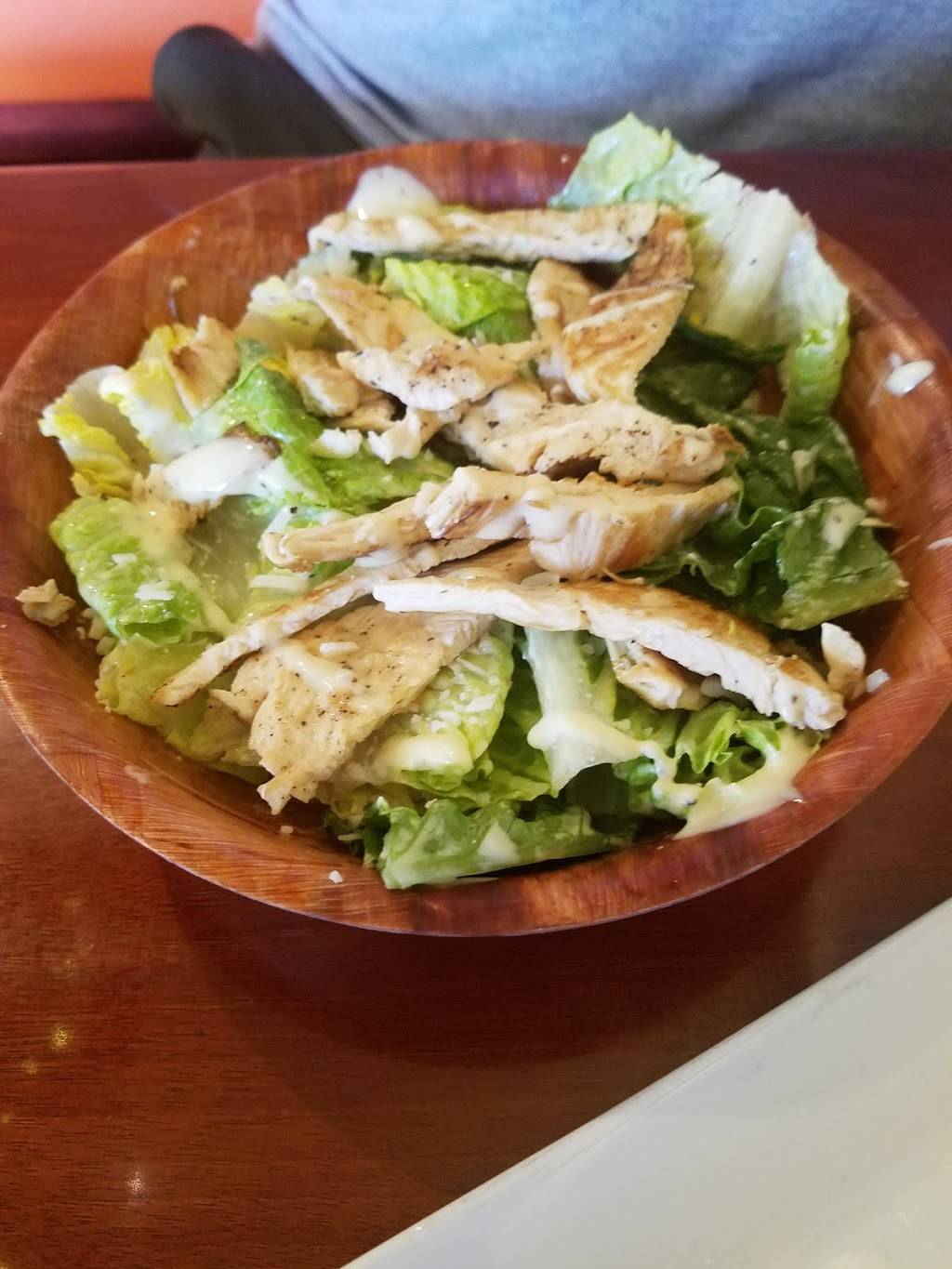 Reginellas Trattoria and Pizzeria | restaurant | 109 Volvo Pkwy, Chesapeake, VA 23320, USA | 7574104979 OR +1 757-410-4979