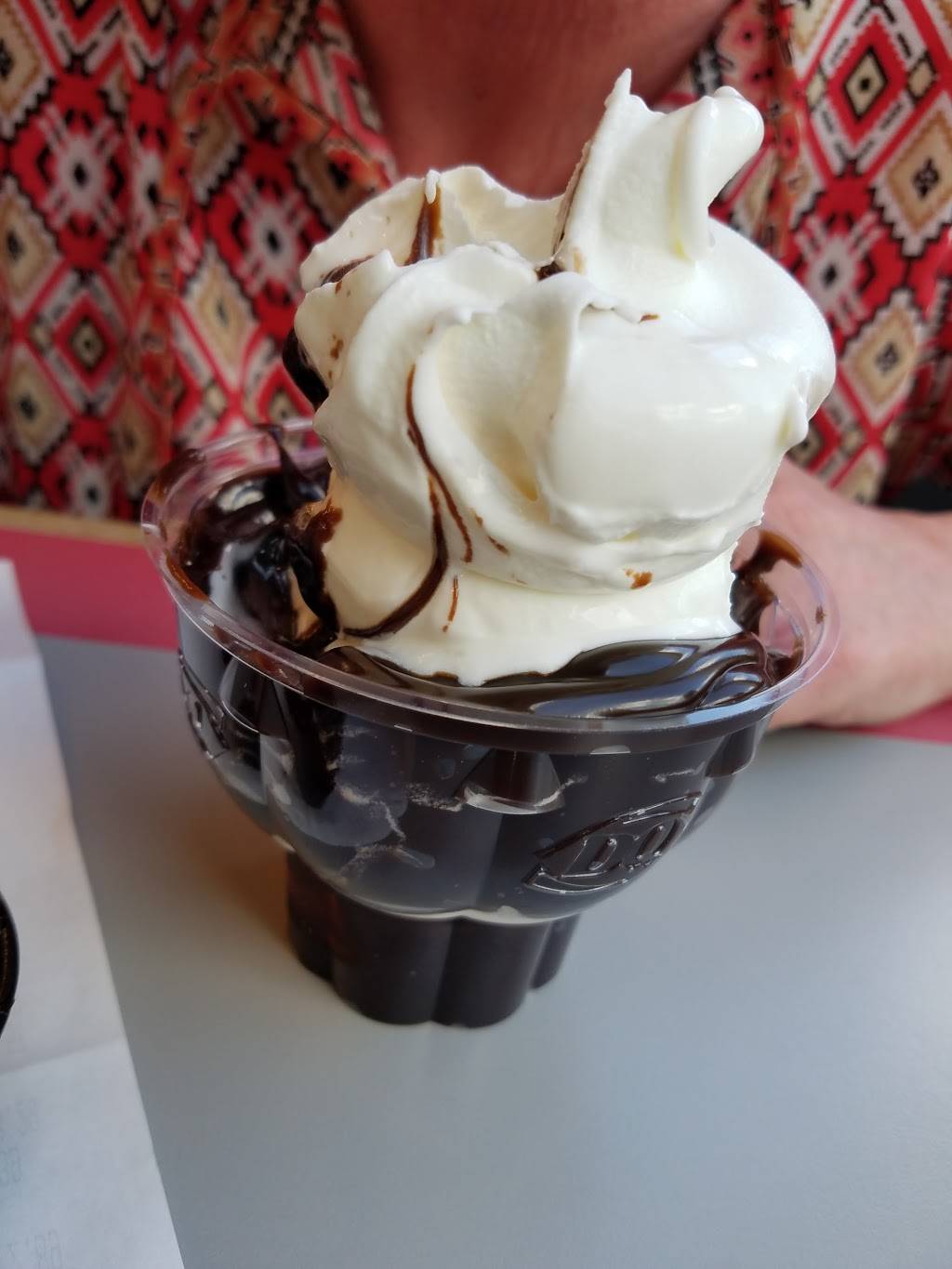 Dairy Queen | restaurant | 1101 Commerce St, Wellsburg, WV 26070, USA | 3047373682 OR +1 304-737-3682