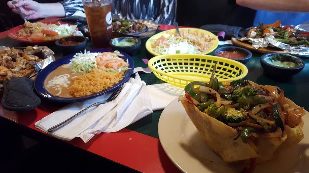 Taqueria El Manhattan Mexican Restaurant | restaurant | 1919 Cherry Rd, Rock Hill, SC 29732, USA | 8033290090 OR +1 803-329-0090