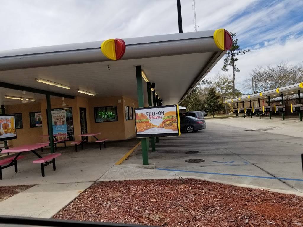 Sonic Drive-In | restaurant | 825 N Temple Ave, Starke, FL 32091, USA | 9043680042 OR +1 904-368-0042