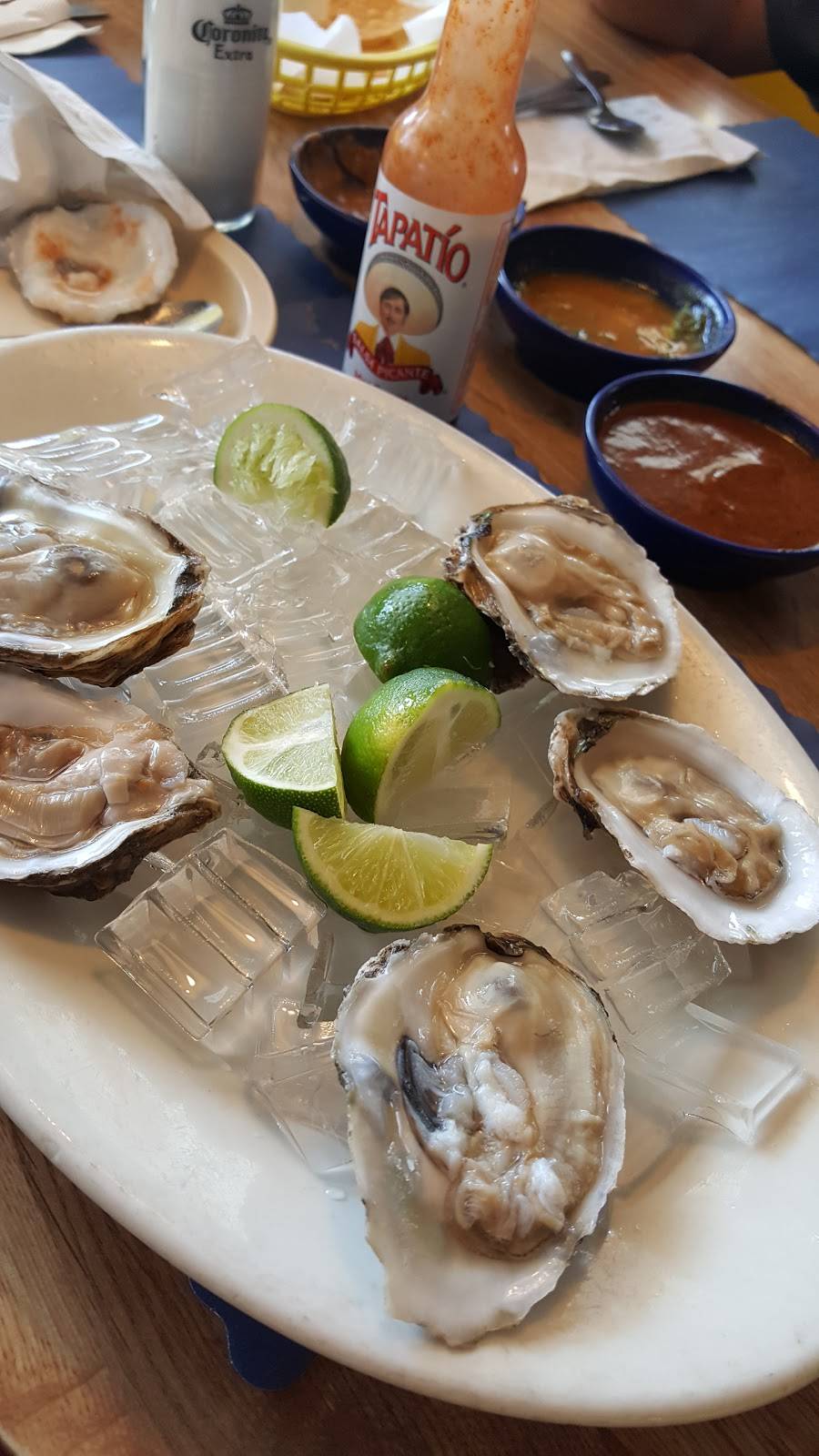 Mariscos El Pescador | restaurant | 499 E Plumb Ln, Reno, NV 89502, USA | 7753230500 OR +1 775-323-0500