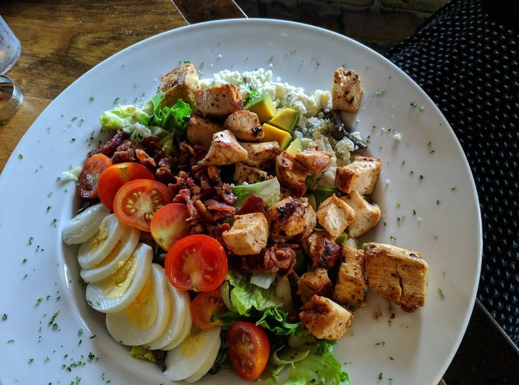 Fords Garage- Orlando | restaurant | 8201 Vineland Ave Suite 1801, Orlando, FL 32821, USA | 4076023673 OR +1 407-602-3673