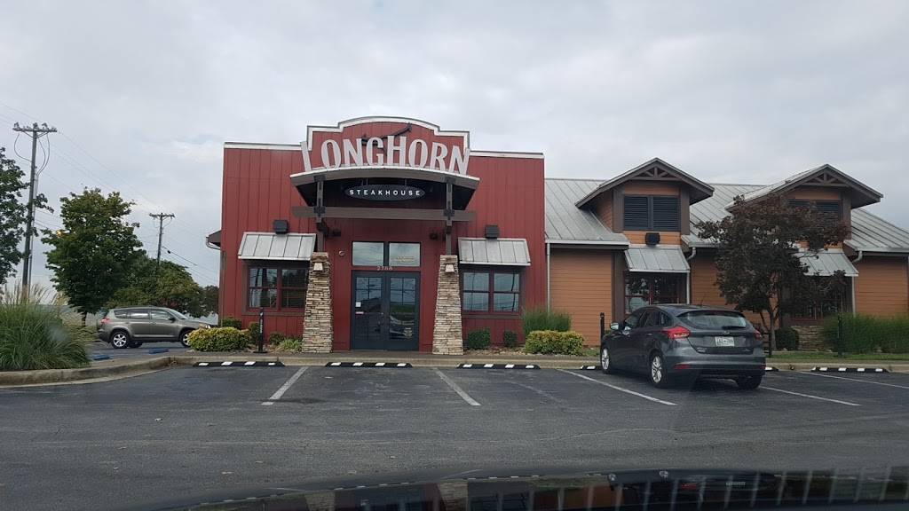 LongHorn Steakhouse | meal takeaway | 2788 Wilma Rudolph Blvd, Clarksville, TN 37040, USA | 9315513800 OR +1 931-551-3800