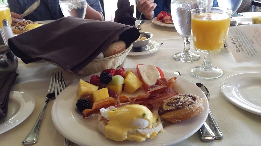 Walden Yacht Club | restaurant | 13101 Melville Dr, Montgomery, TX 77356, USA | 9365824222 OR +1 936-582-4222